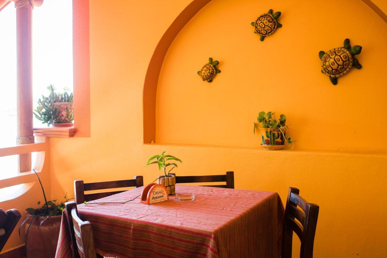 Casa Adriana Hotel Zihuatanejo Exterior foto